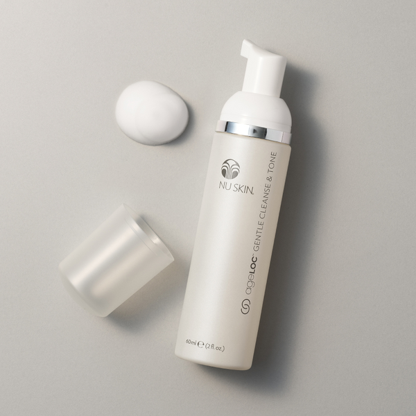 nu-skin-ageloc-gentle-cleanse-and-tone-foaming-cleanser-texture-image