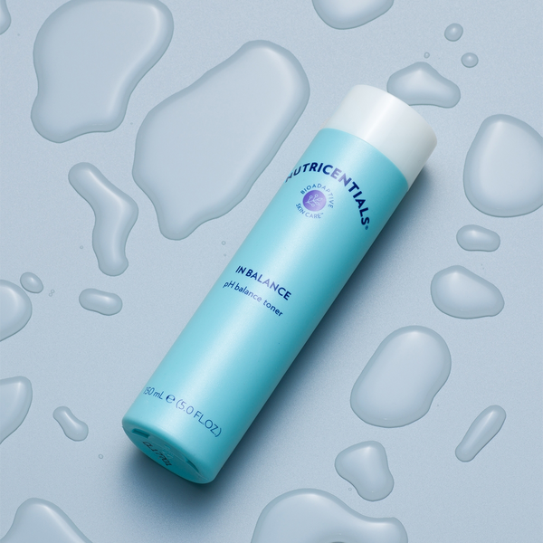 nu-skin-nutricentials-in-balance-ph-blance-toner-water-drops-product-lifestyle-pdp-3
